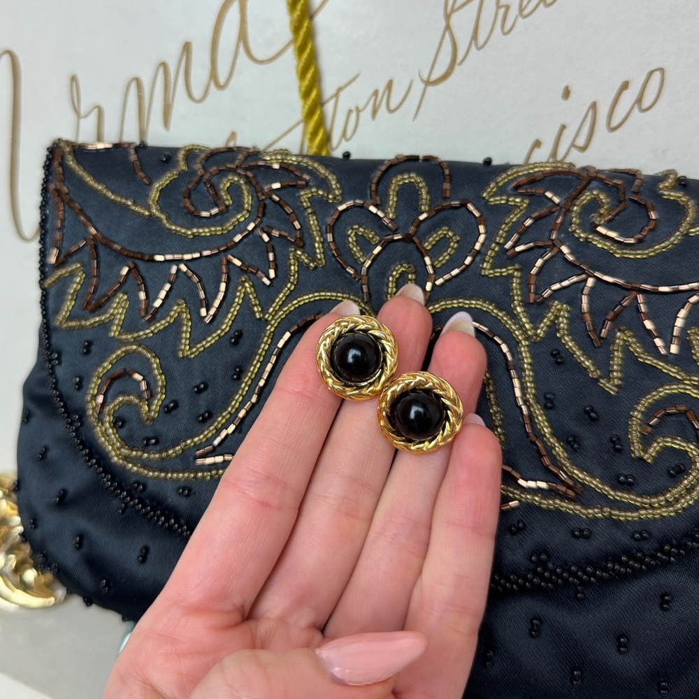 90s Vintage Gold Rope Black Button Earrings